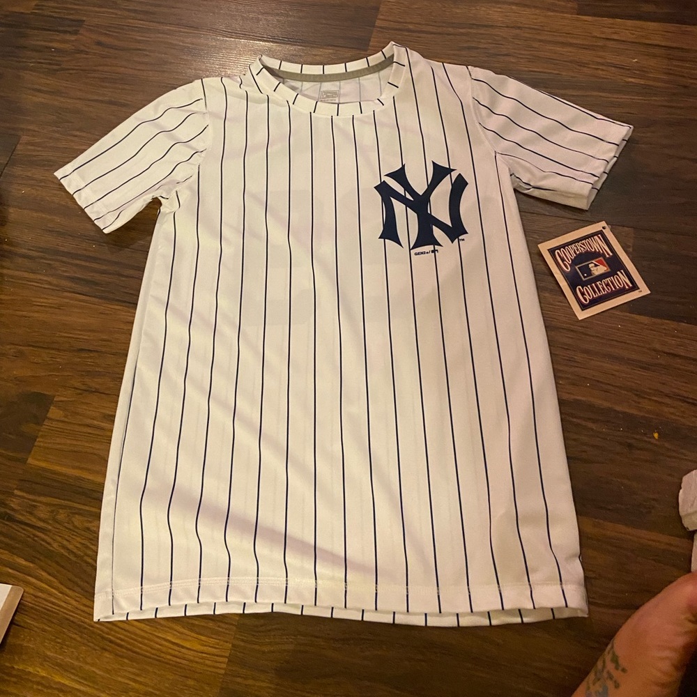 Aaron Judge jersey